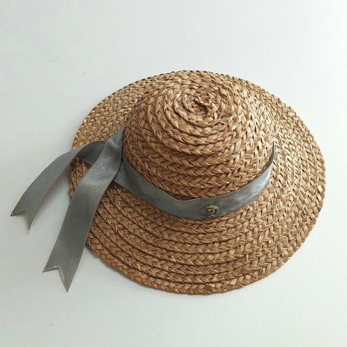 Straw hat for dolls used, miniature with gray satin ribbon