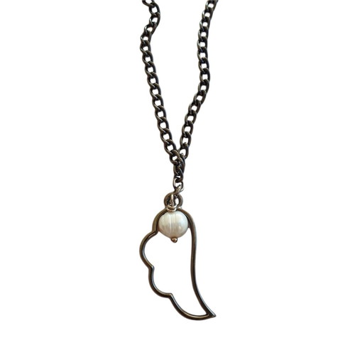 Women's necklace with black metal feather and natural pearl new