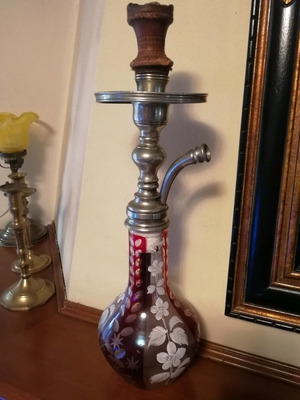 Ναργιλές μεταχειρισμένος με πήλινο τουμπεκί και γυαλί