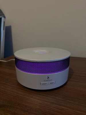 SpaRoom LED Aroma Humidifier like new with lighting function