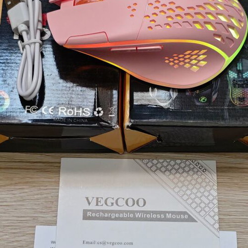 Vegcoo Q15 Wireless Gaming Mouse new, pink with RGB lighting