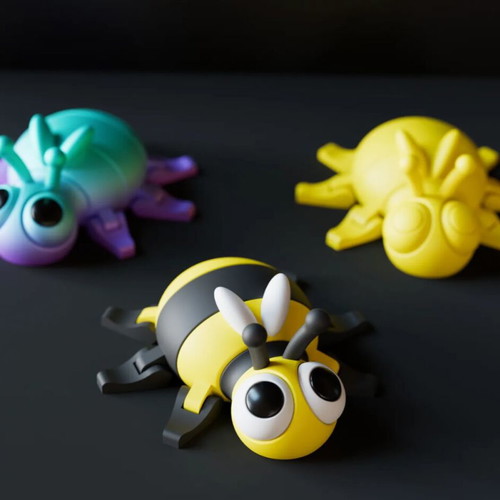 Bee Keychain New with 3D Printing and Interactive Design