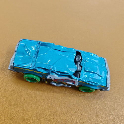Hot Wheels Speed Bump 2019 like new collectible toy car