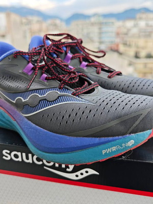 Saucony Endorphin Speed 4 size 47 like new, gray and blue athletic shoes