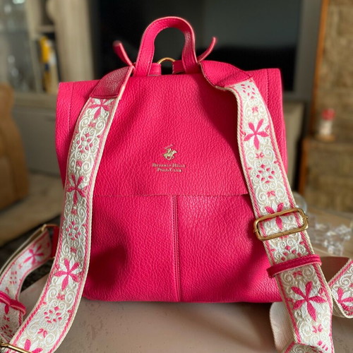 Beverly Hills Polo Club women's pink backpack like new