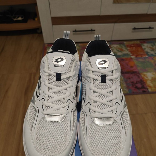 Lotto Athens 4FX men's athletic shoes new, white with silver details