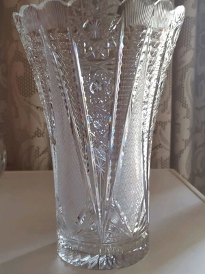 Antika Crystal Vase used with delicate engraving