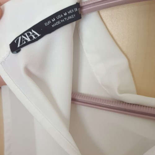 Zara blouse size M white like new