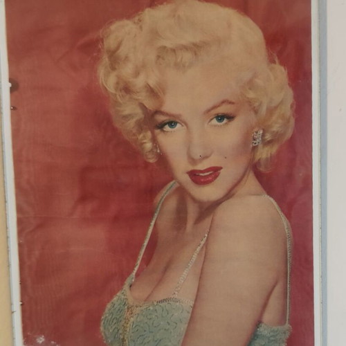Marilyn Monroe vintage poster 1953 in clip frame