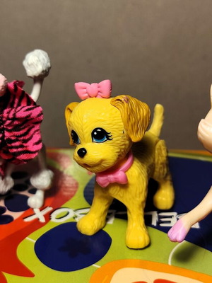 Barbie Pets collectible figures like new, set of 3 Mattel