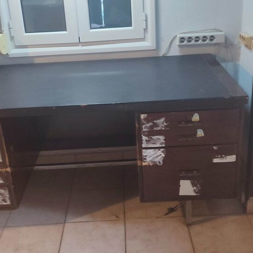 1970 Varagkis large executive desk, dark wood veneer