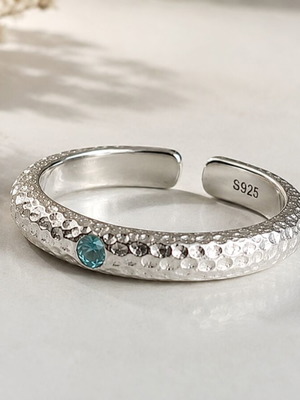 Silver S925 ring with blue stone, adjustable
