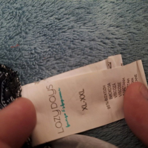 Σορτσάκι baggy XL - XXL σαν καινούργιο, άσπρο και μαύρο με tribal σχέδια