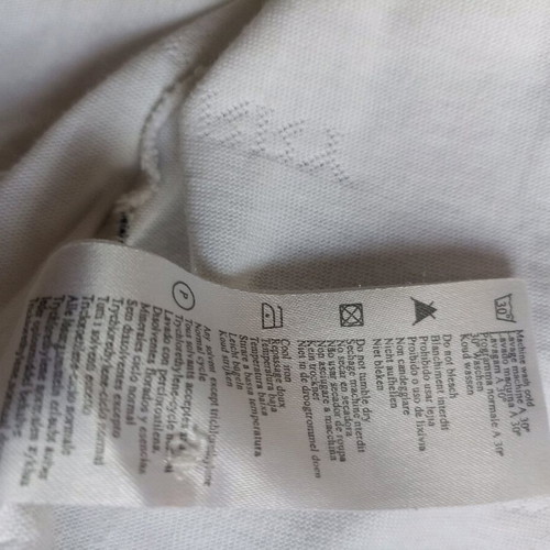 Burberry girls cardigan 8 years like new, white