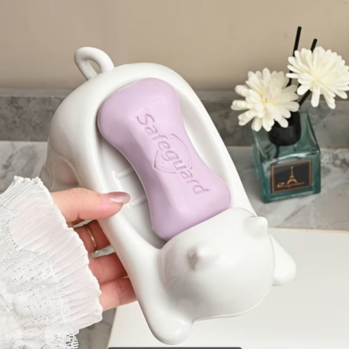 Cat-Shaped Soap Dish New, White Plastic with Drainage