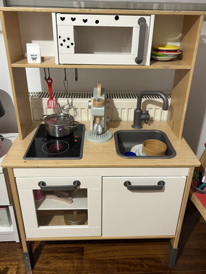 IKEA Children's Play Kitchen like new