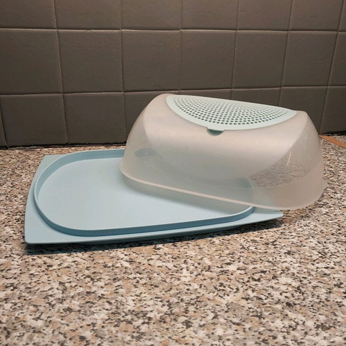 Tupperware cheese container large like new