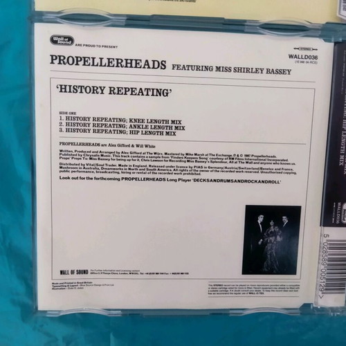 Propellerheads and Passengers CDs like new, singles