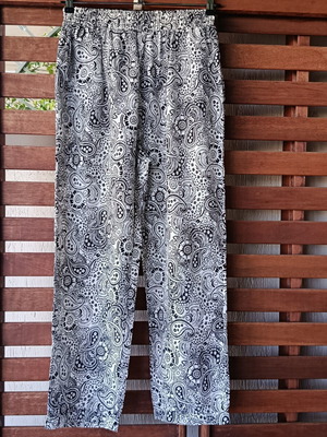 E&D Paisley Pattern Pants XL/XXL like new, black and white