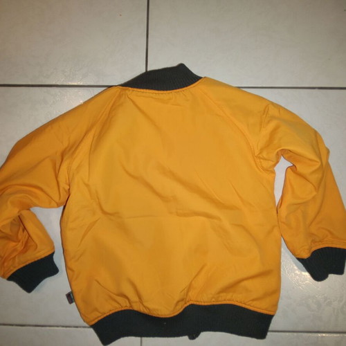 Children's jacket used for 6-year-old boy orange