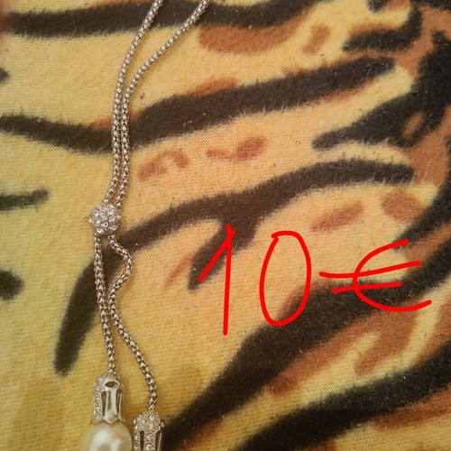 Vintage fashion jewelry set used with hematite necklace