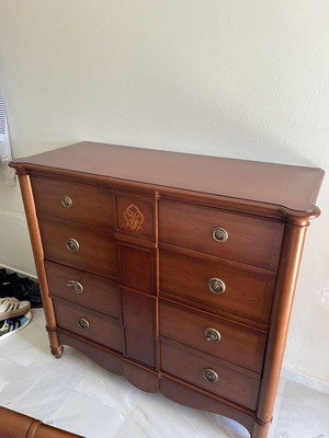 Bedroom furniture set like new with bed 160x200, dresser, mirror, 2 nightstands