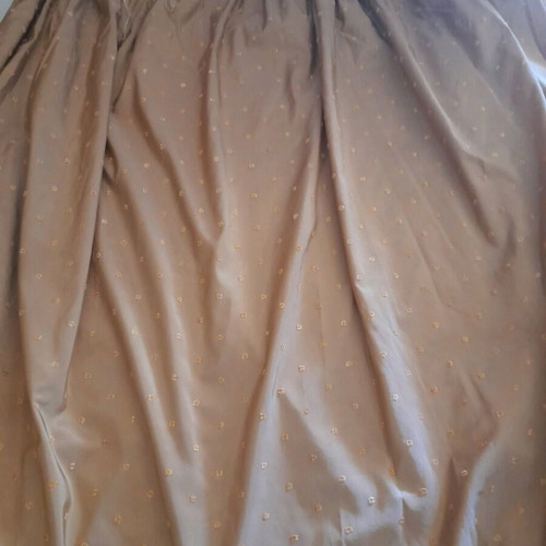 Curtain like new 130 m length × 240 width without transparency