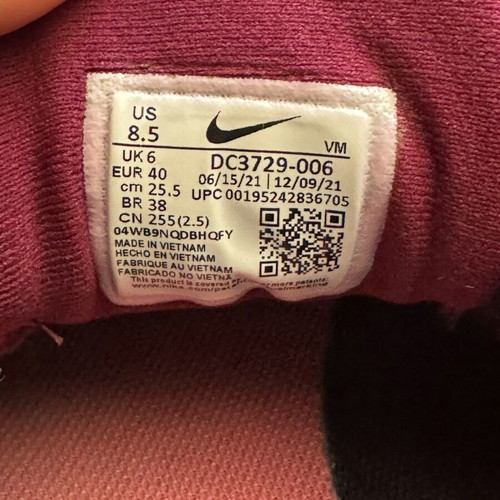 Nike Revolution 6 Next Nature Size 40 Like New Black Beetroot