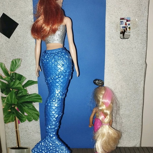Barbie mermaids used, Barbie made to move and Chelsea
