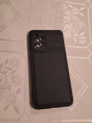 Galaxy A24 phone case like new, black