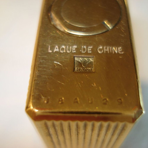 S.T. Dupont Laque De Chine lighter used, gold plated collectible