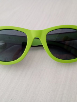 Marasil MR436 children's green butterfly sunglasses with case