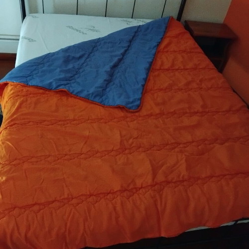 Double quilt reversible 180×200 used, good condition