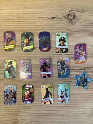 Fortnite Battle Royale metal tags, pack of 18