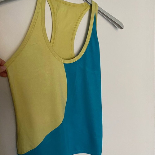 Benetton sleeveless top like new, yellow and blue, size S