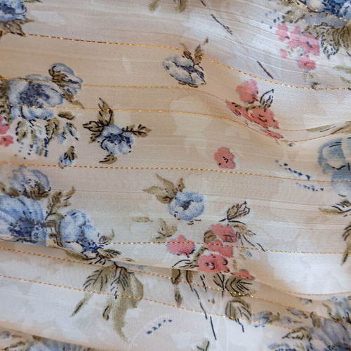 Short dress like new, size M, multicolored with metallic threads