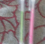 Set of 2 glitter pens, pink and green