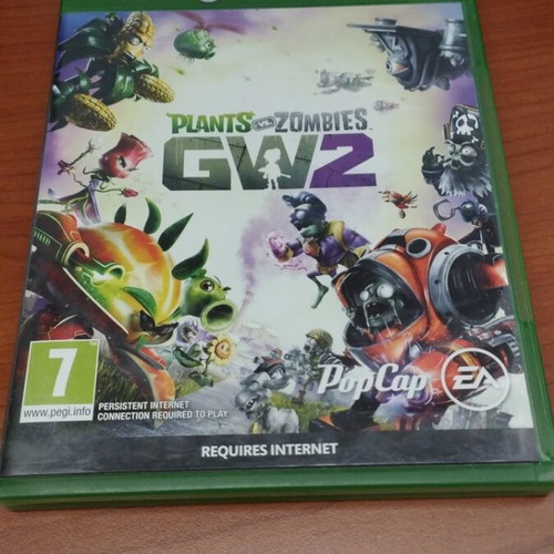 Plants VS Zombies GW2 Xbox One like new