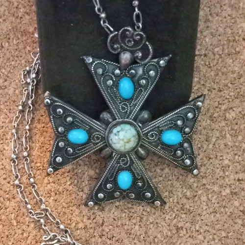 Silver cross 925 with turquoise vintage like new