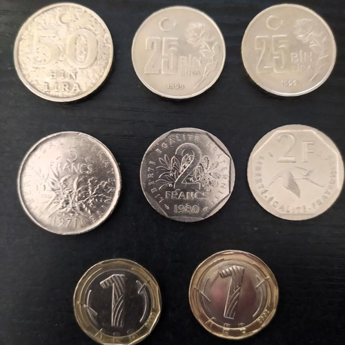 Coins used, pack of 24 pieces from various countries