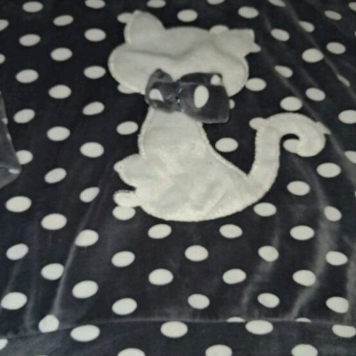 Velvet pajama top used, size S, white and gray