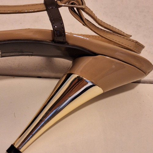 WOLP & CO. women's sandals with beige and brown straps, like new, gold heel