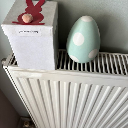 Decorative Easter Egg like new with box pandorartshop