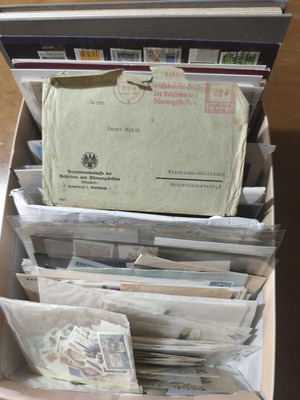 Philatelic lot like new with thousands of items in box