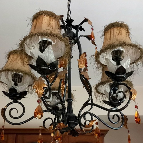 Five-light chandelier used with crystals