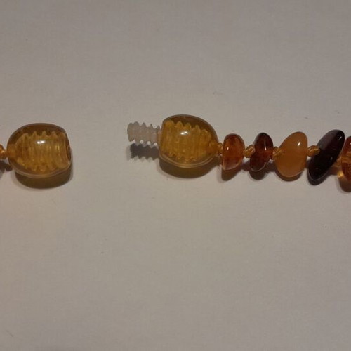 Amber Teething Necklace for Babies like new