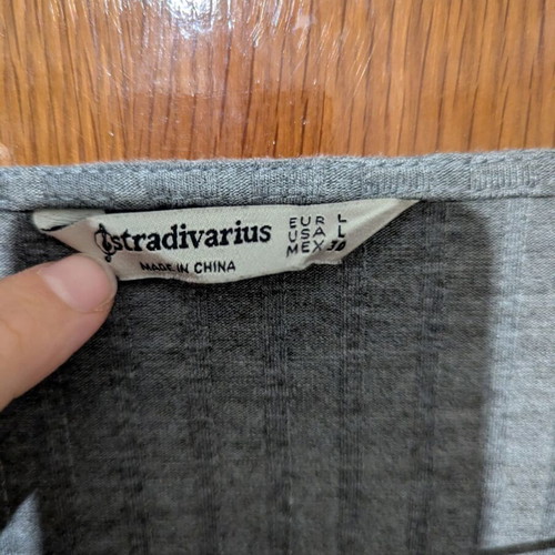 Stradivarius long grey dress size L like new with back opening