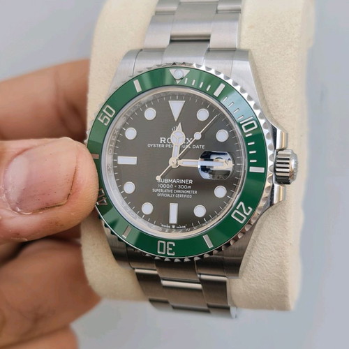 Rolex Submariner 126610LV used complete set 2022