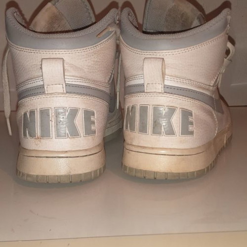 Nike leather boots used, white, size 42