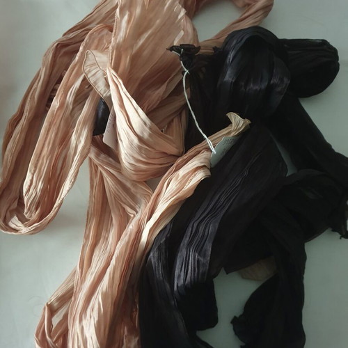 Scarves, shawls and scarves new, pack of 100 colorful pieces